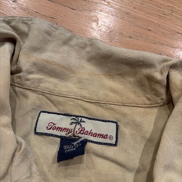 SOLD Hawaiian Shirts Mens Lot of 5 Tommy Bahama Silk Cotton Camp Bundle XL - Picture 14 of 15